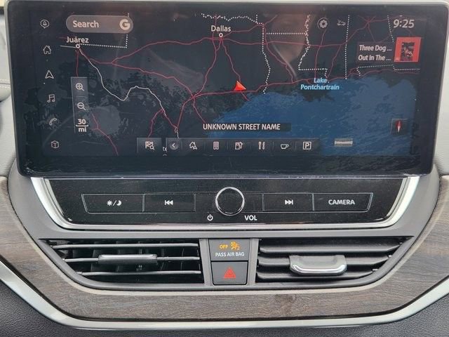 Used 2023 Nissan Altima 2.5 SV w/ SV Premium Package FWD image 15
