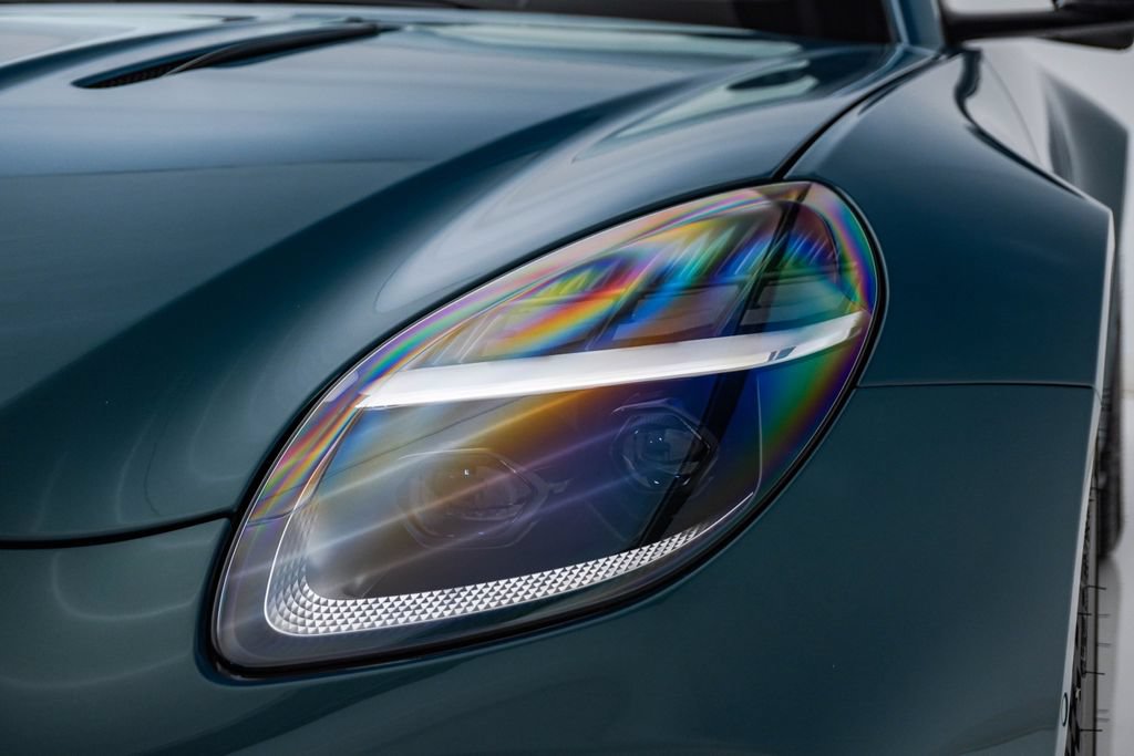 New 2026 Aston Martin V8 Vantage S RWD image 6