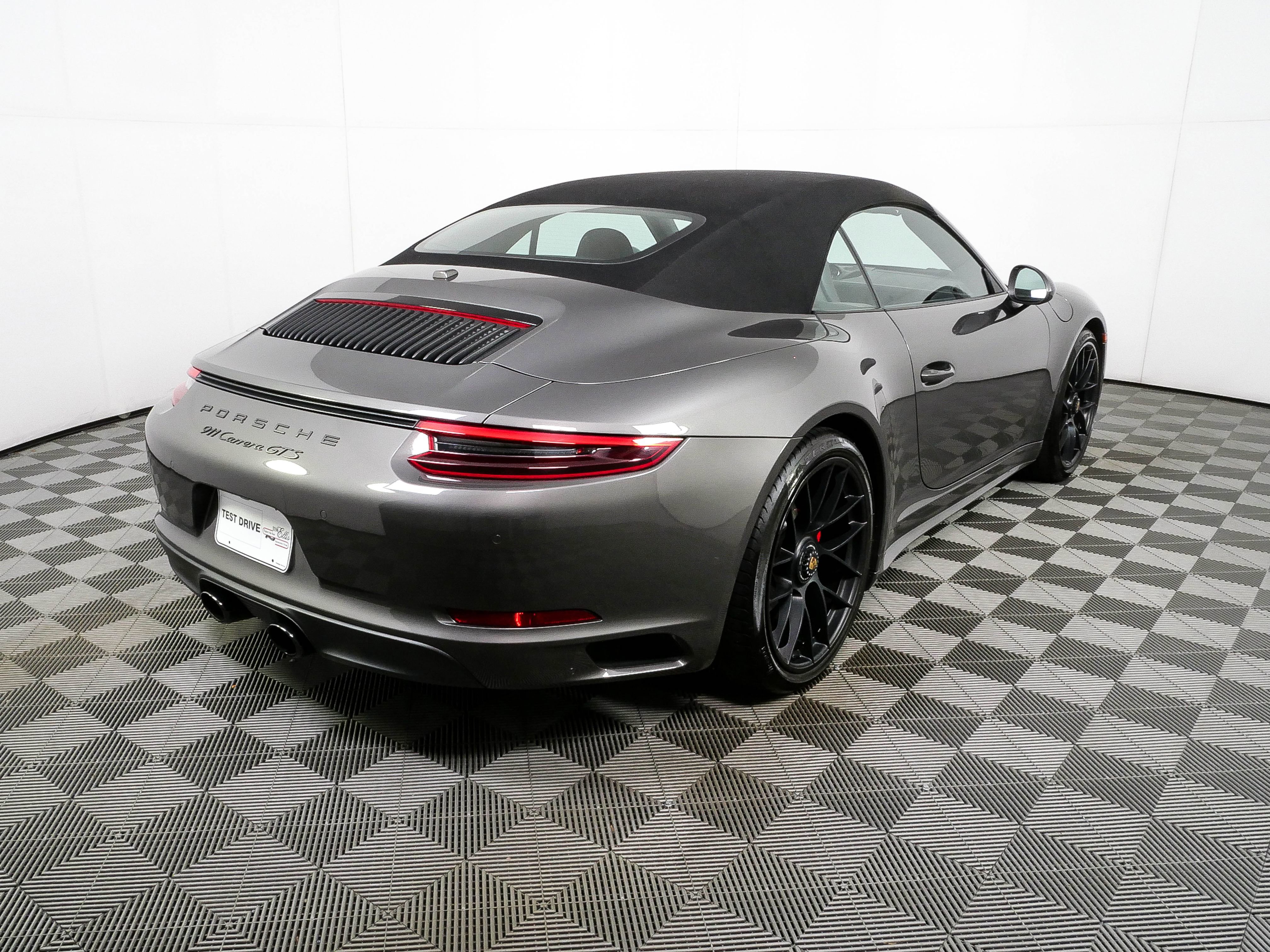 Certified 2018 Porsche 911 Carrera GTS RWD image 28