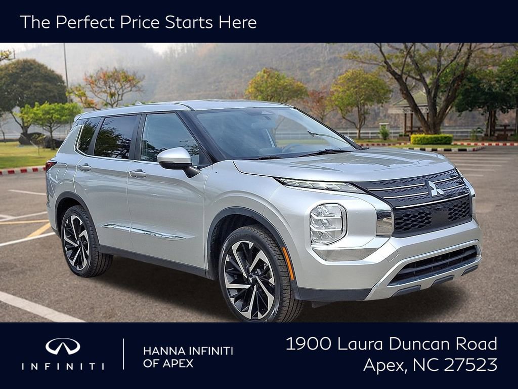 Used 2022 Mitsubishi Outlander ES