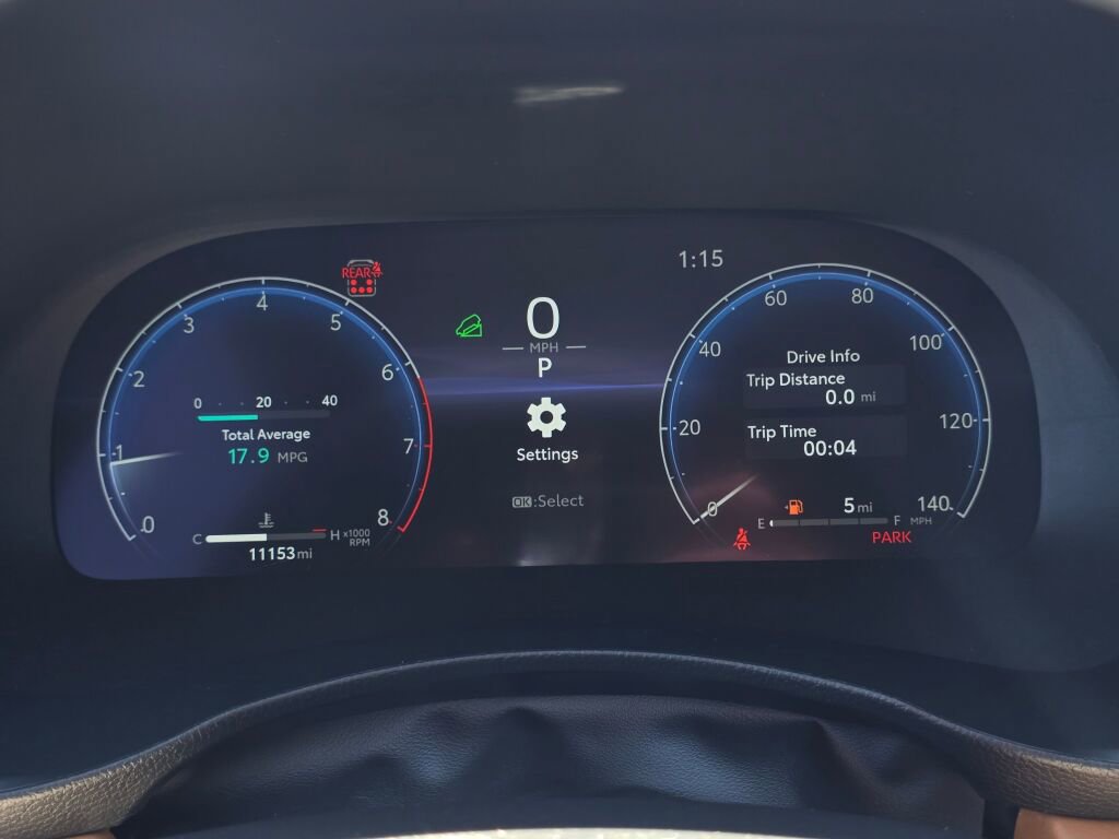 Used 2024 Toyota Highlander Platinum image 31