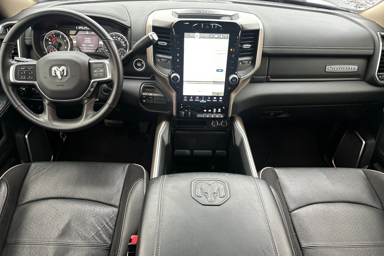 Used 2022 RAM 3500 Laramie image 15