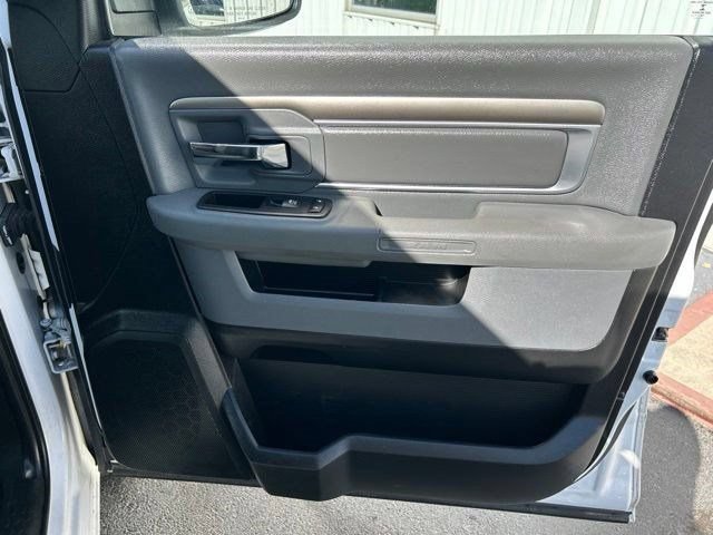 Used 2019 RAM 1500 Warlock AWD/4WD image 53