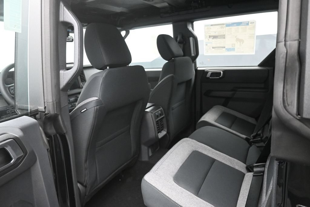New 2026 Ford Bronco 4-Door AWD/4WD image 23