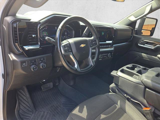 Used 2024 Chevrolet Silverado 2500 LT w/ Convenience Package AWD/4WD image 10