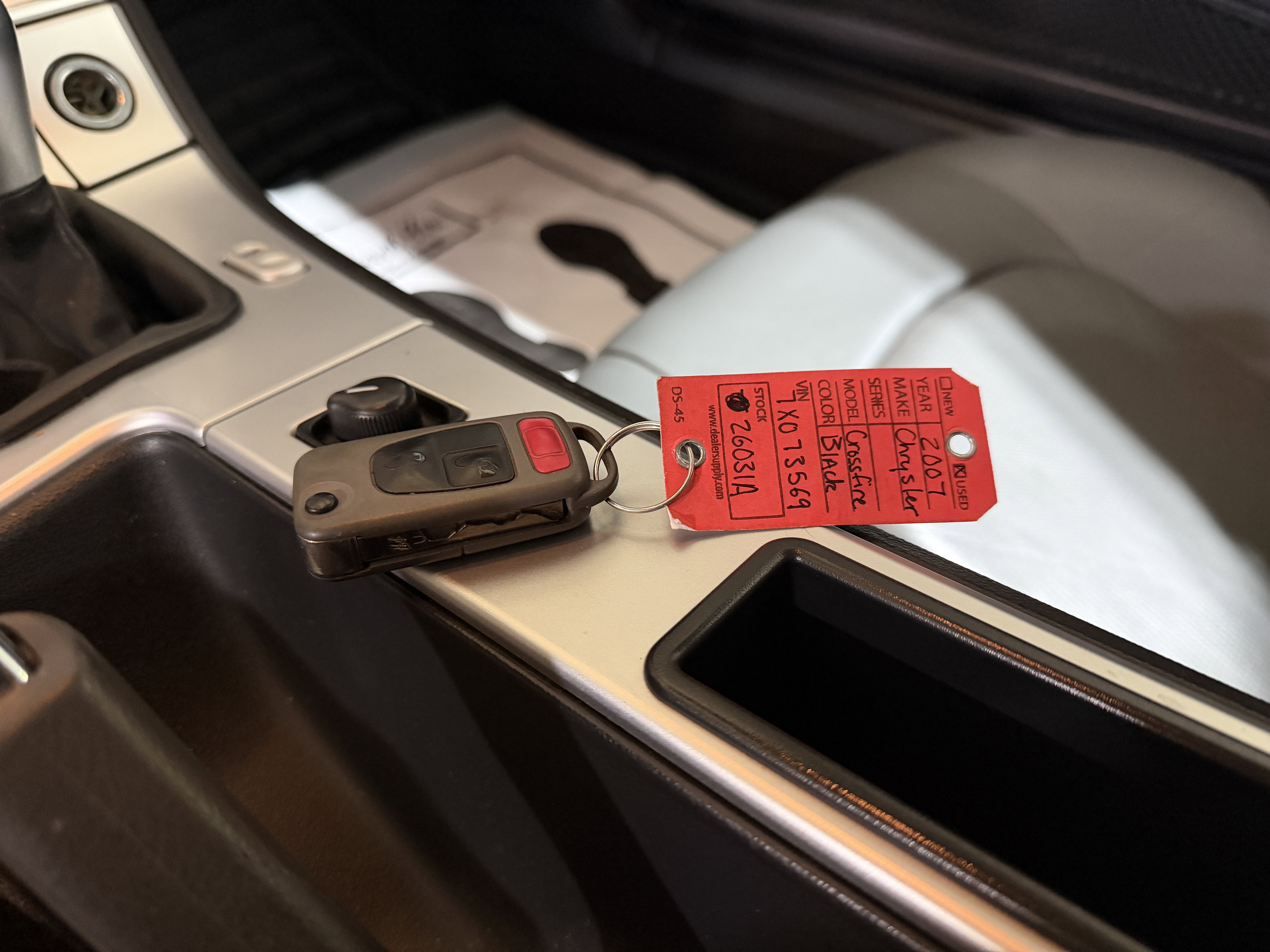 Used 2007 Chrysler Crossfire Coupe image 10