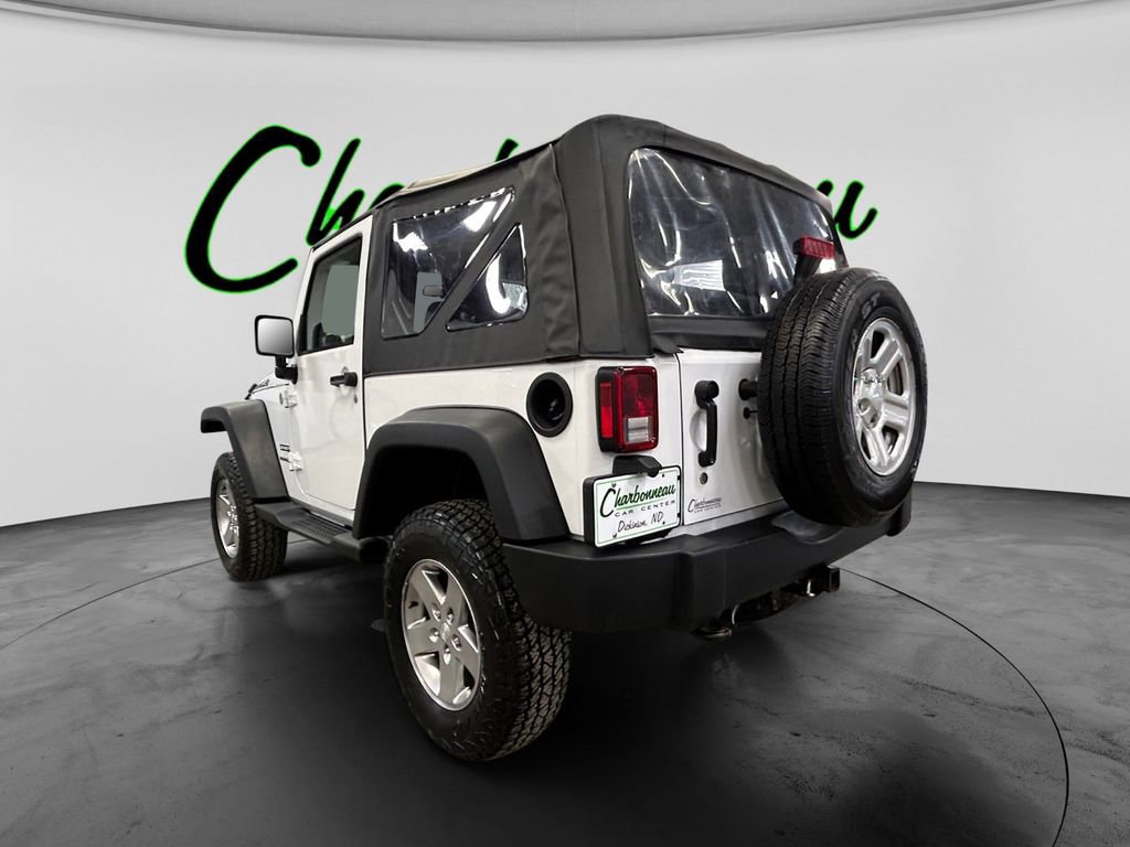 Used 2011 Jeep Wrangler Sport AWD/4WD image 3