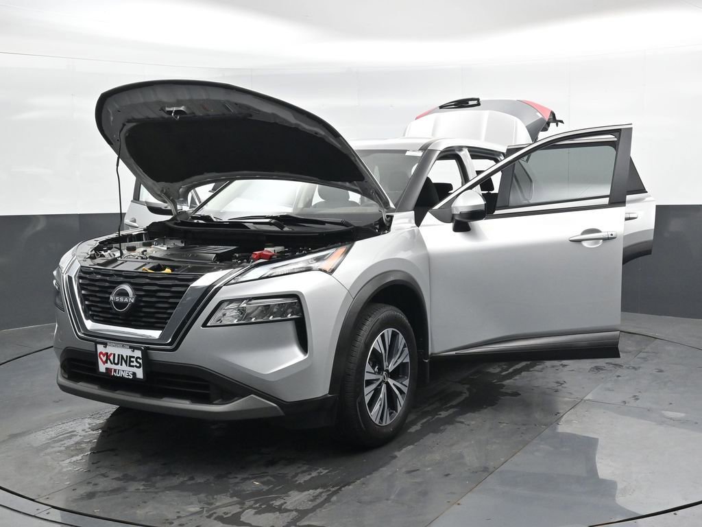 Used 2023 Nissan Rogue SV image 53