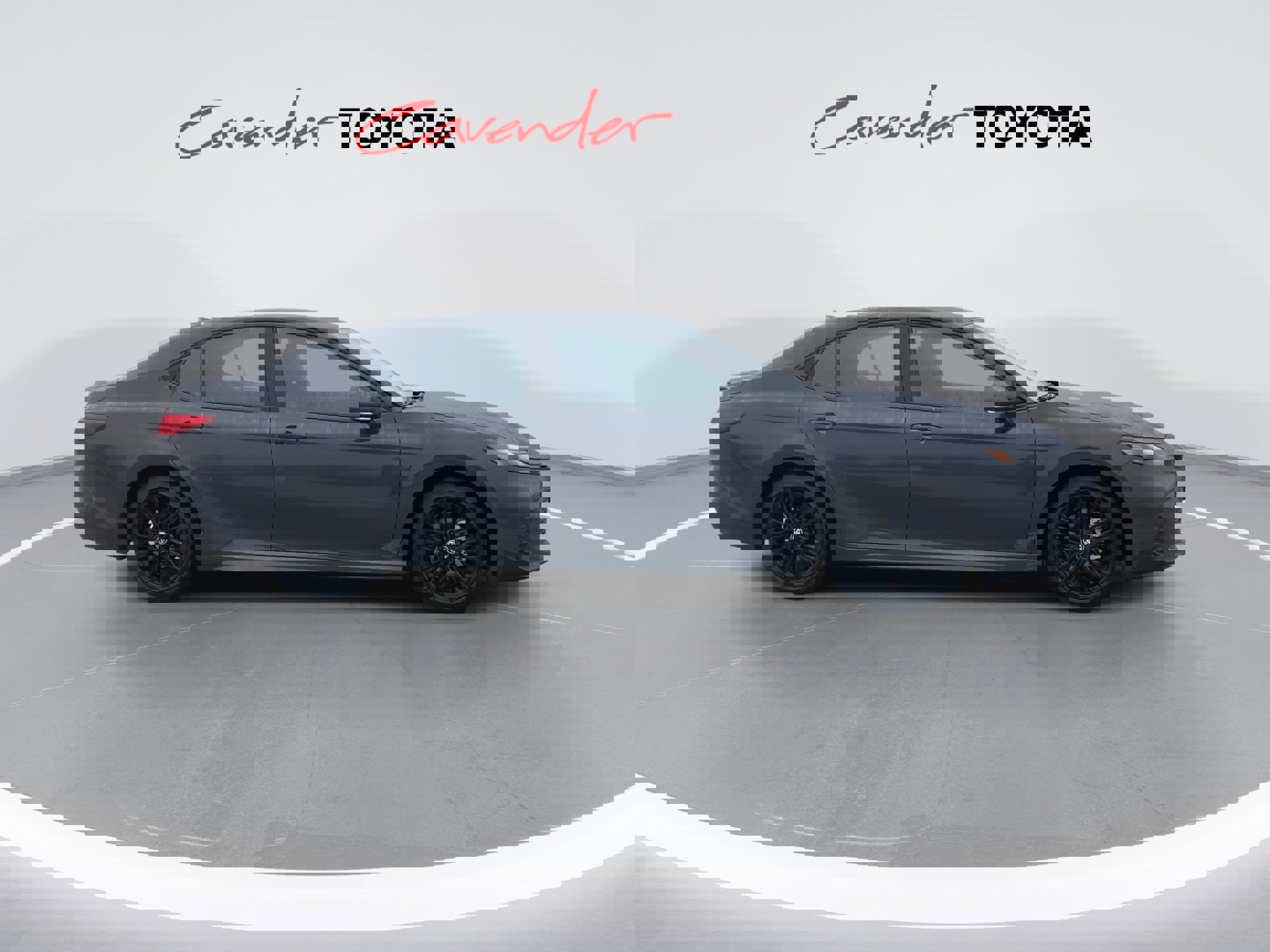 Used 2026 Toyota Camry SE image 9