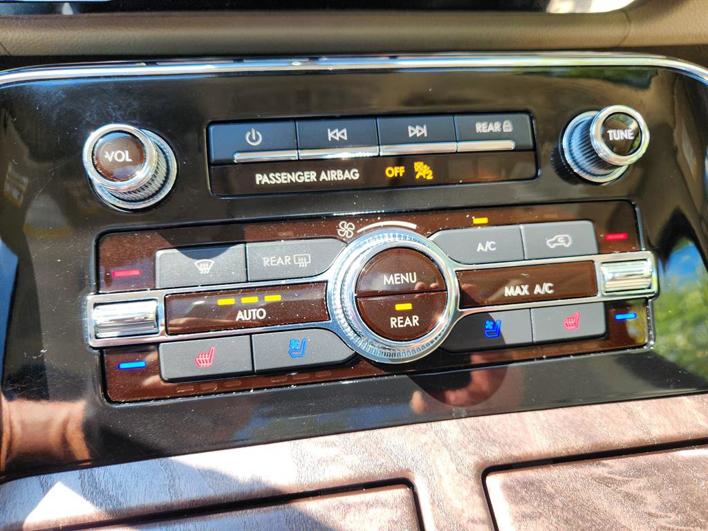 Used 2022 Lincoln Navigator Reserve image 40