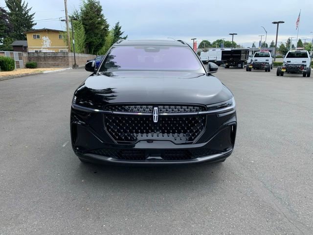 New 2025 Lincoln Nautilus Reserve image 11