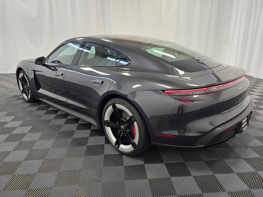 New 2025 Porsche Taycan 4S image 3