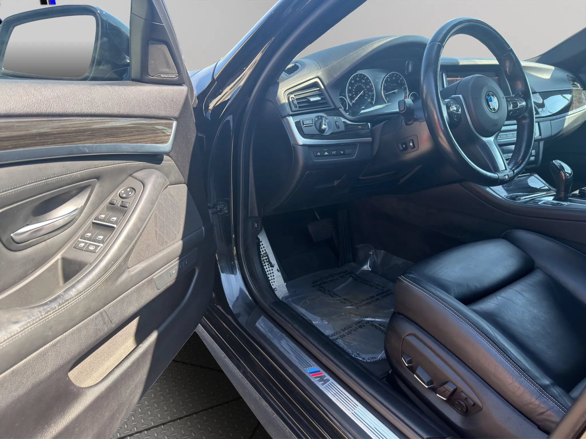 Used 2016 BMW 550i Sedan RWD image 22