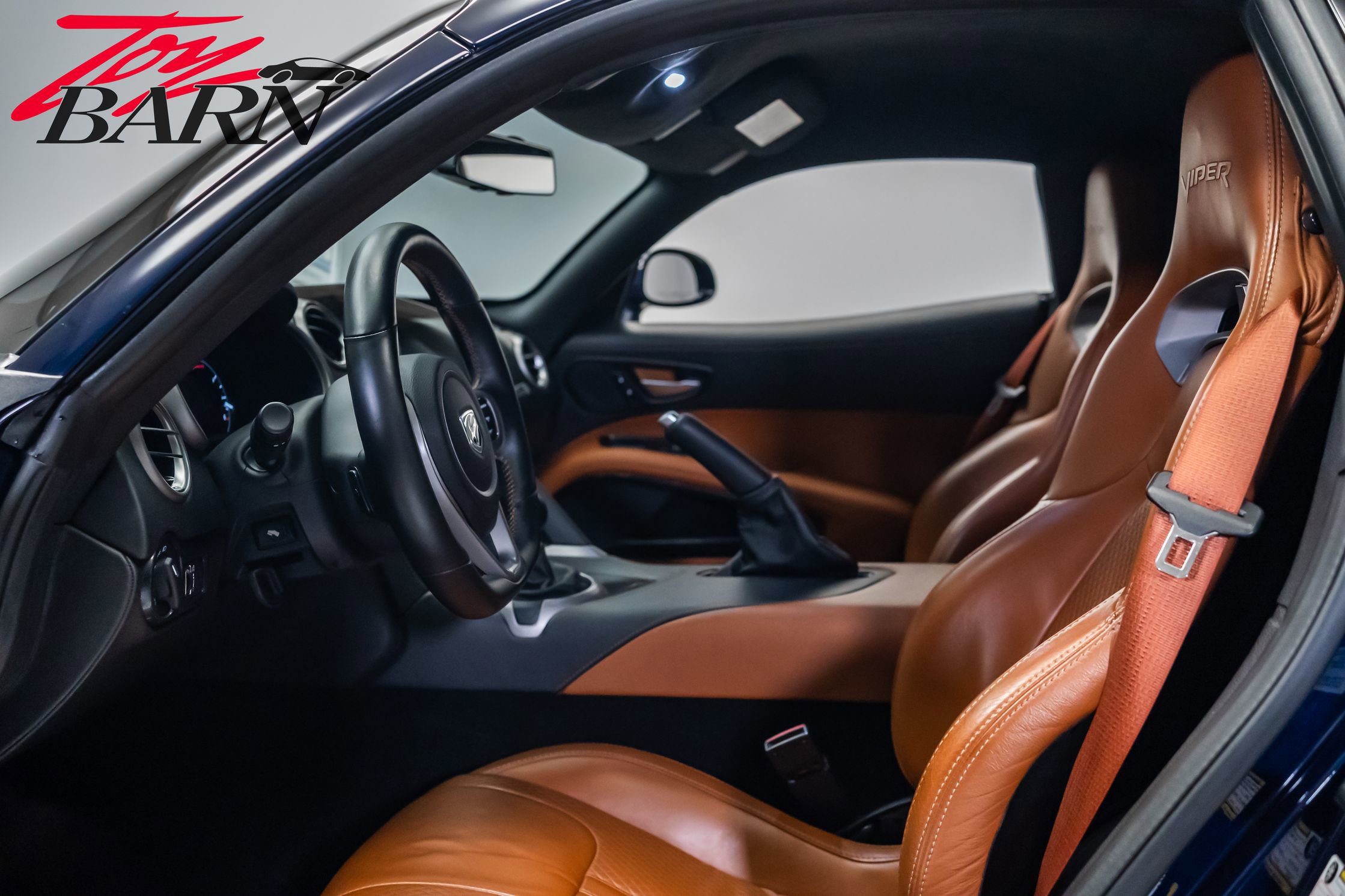 Used 2017 Dodge Viper GTC w/ GTS Interior Package image 28