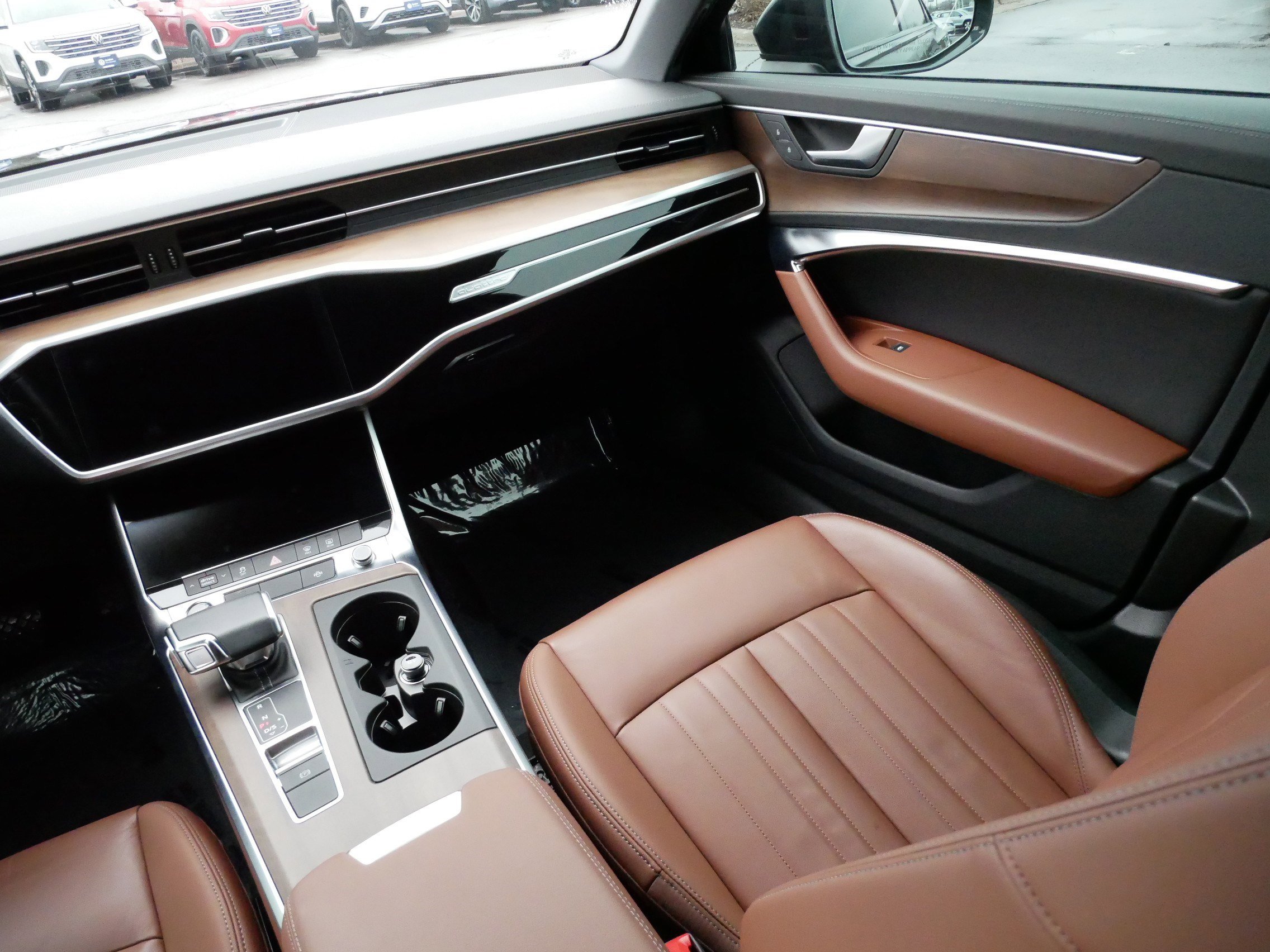 Used 2024 Audi A6 2.0T Premium w/ Convenience Package image 11