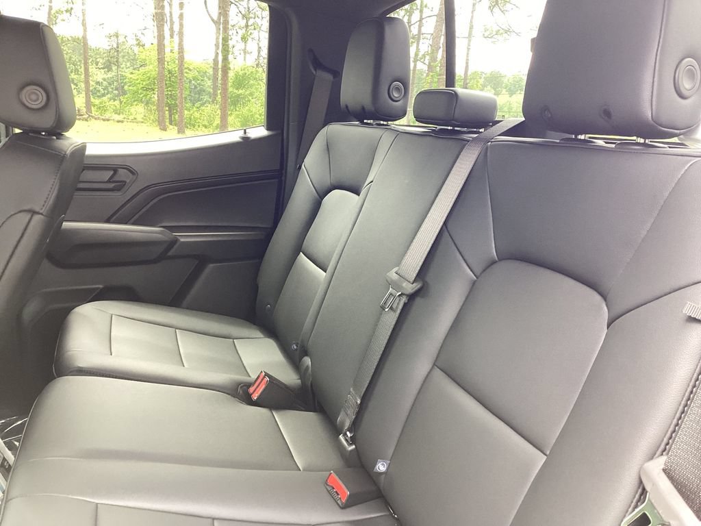 New 2026 Chevrolet Colorado W/T w/ WT Custom Package RWD image 15