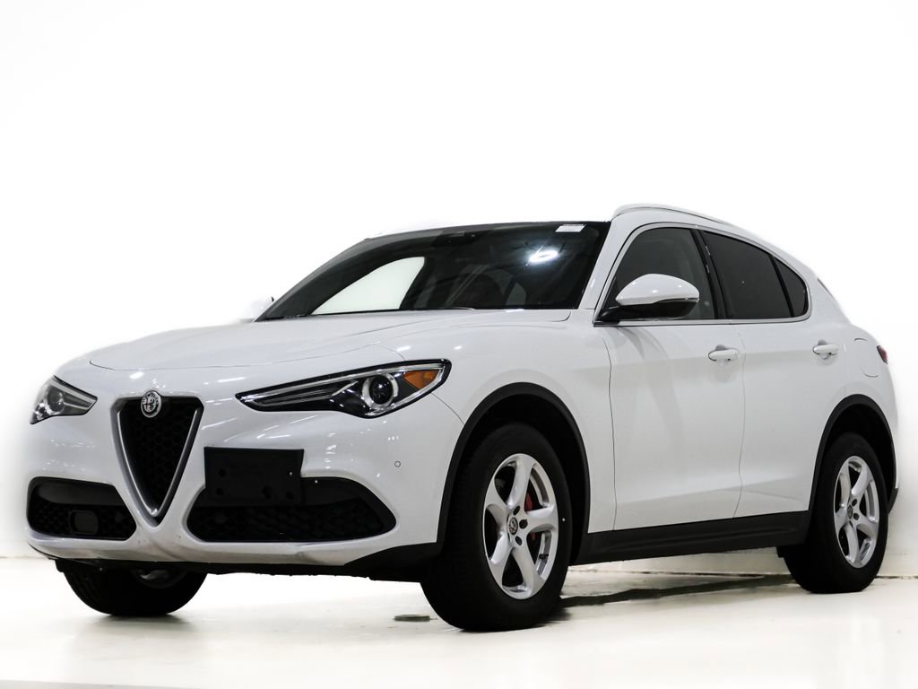 Used 2020 Alfa Romeo Stelvio AWD w/ Cold Weather Package image 3