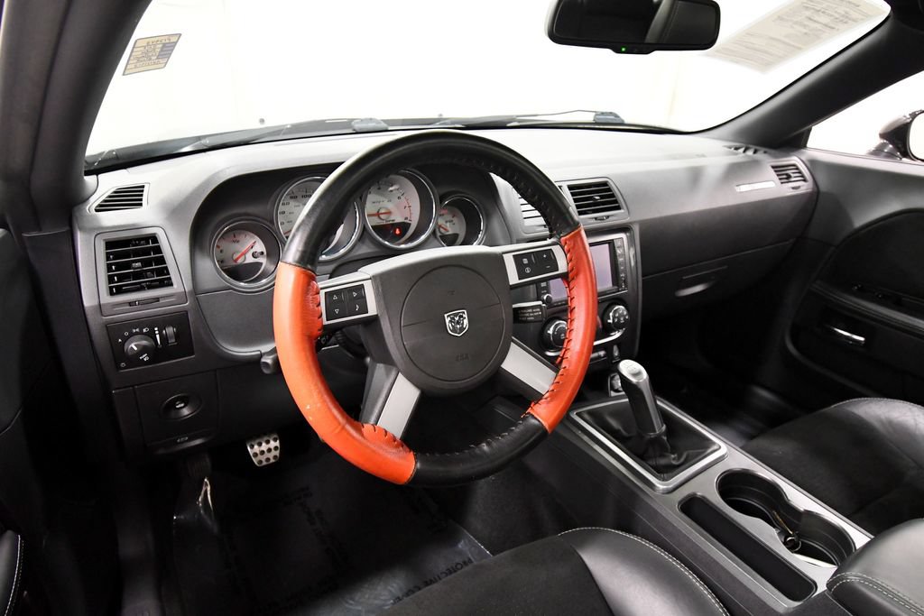 Used 2010 Dodge Challenger SRT8 w/ SRT Option Group II RWD image 3