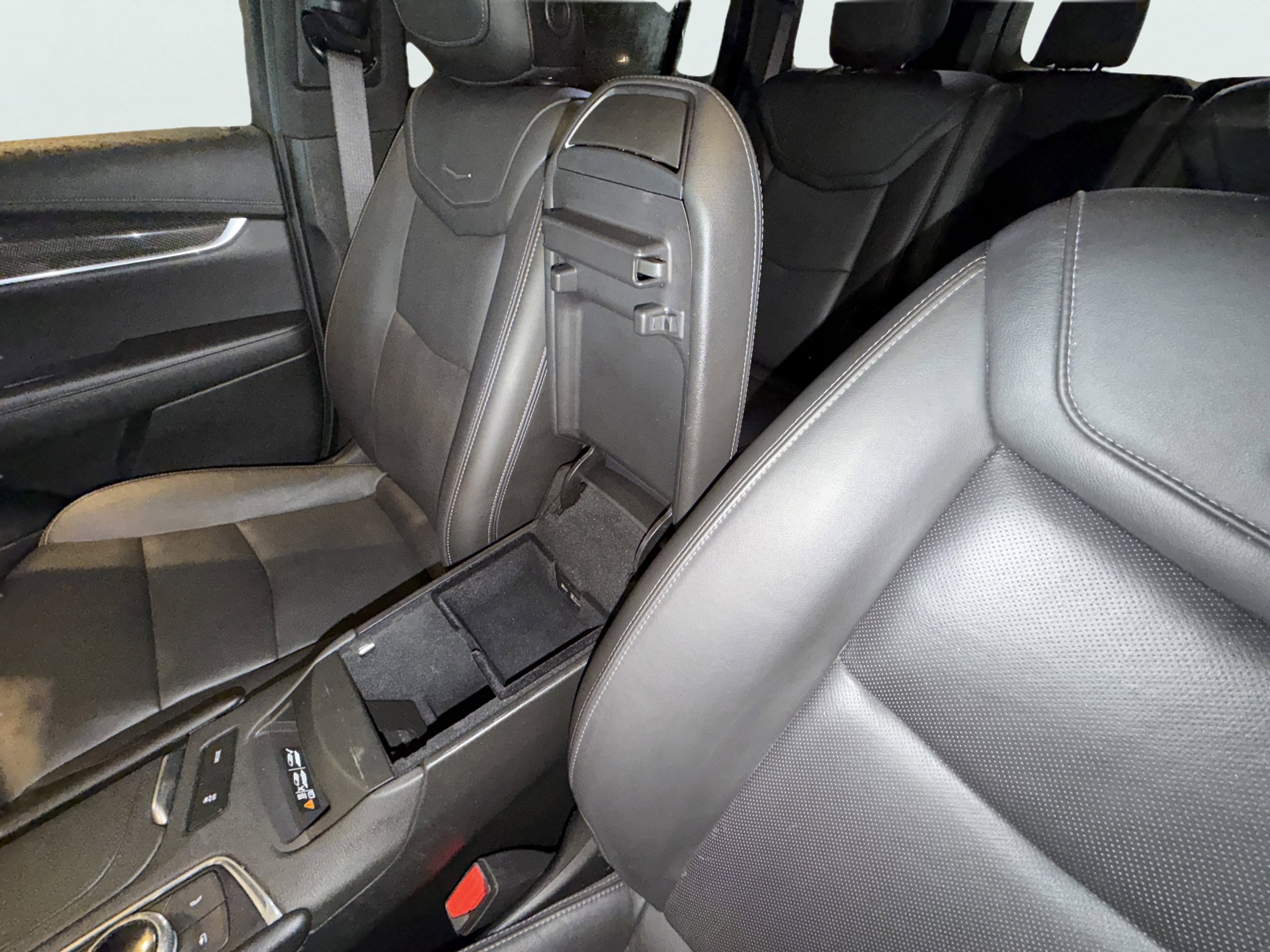 Used 2021 Cadillac XT6 Sport image 36