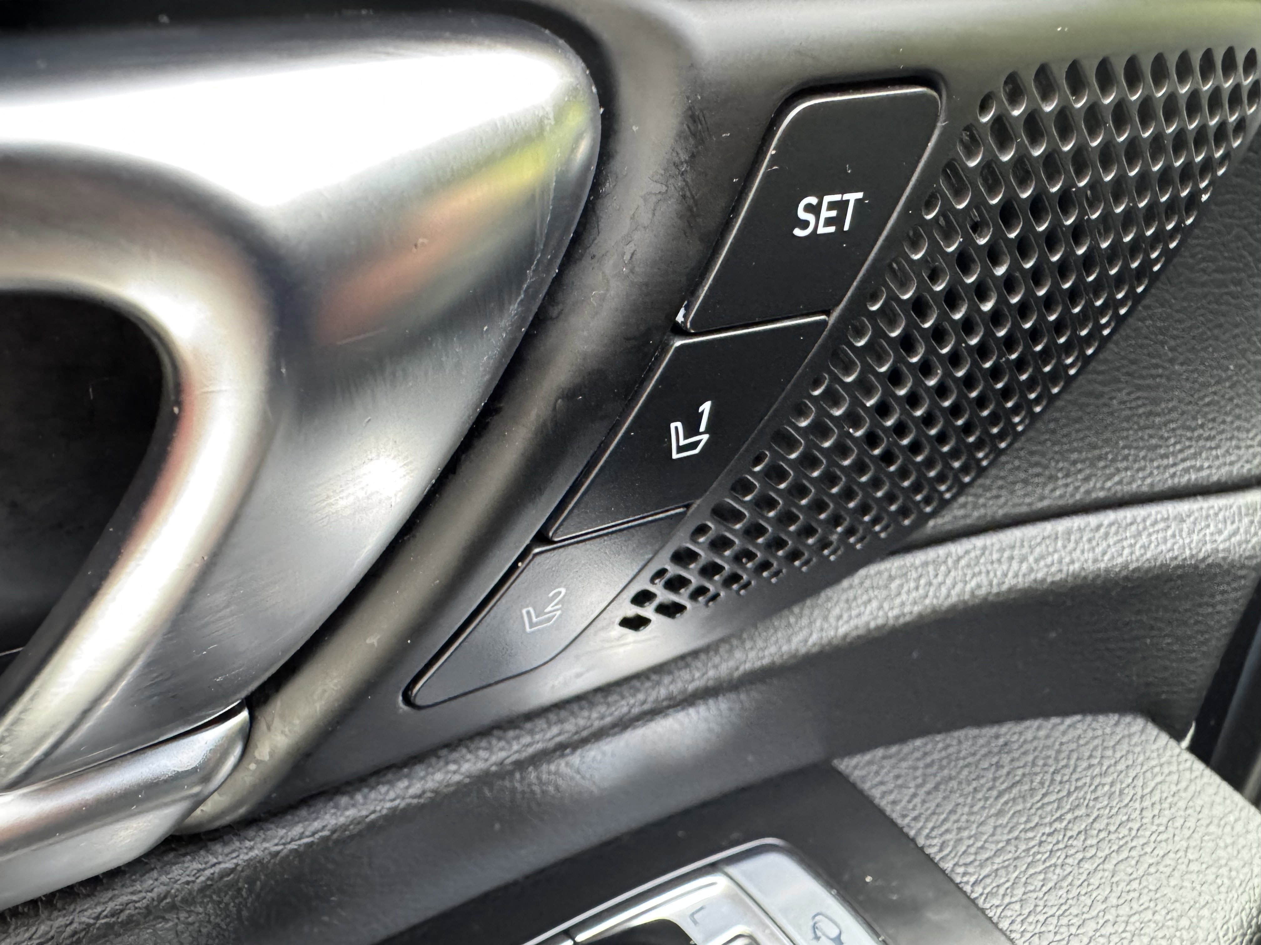 Used 2022 Kia Telluride SX image 26