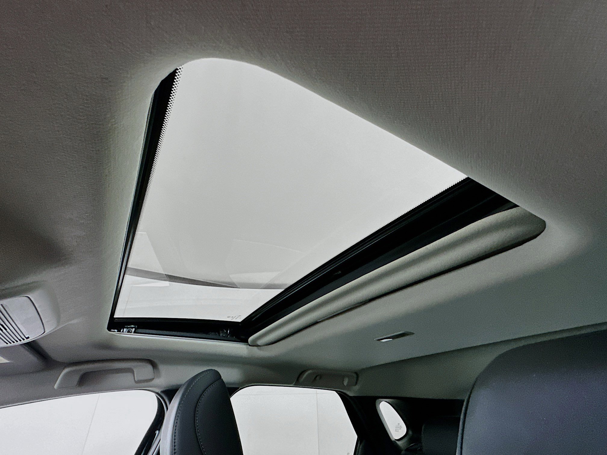 Used 2024 MAZDA CX-30 AWD 2.5 S w/ Preferred Package image 25