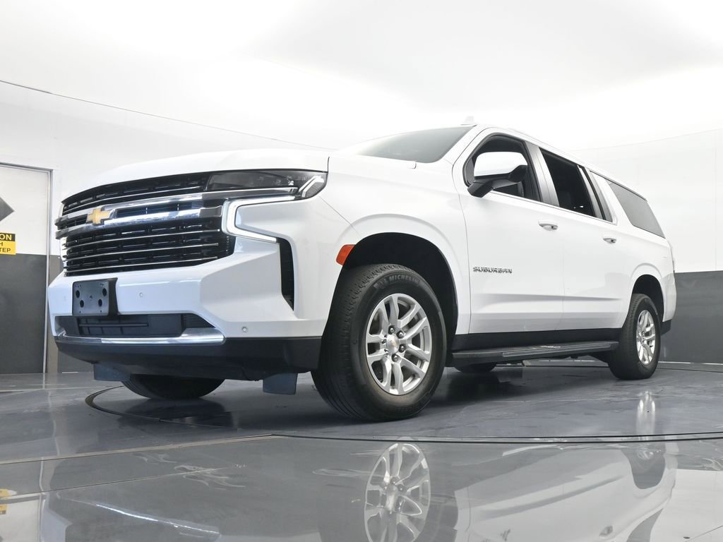 Used 2023 Chevrolet Suburban LT image 55