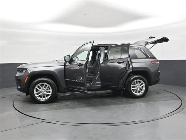 New 2025 Jeep Grand Cherokee Laredo X image 49