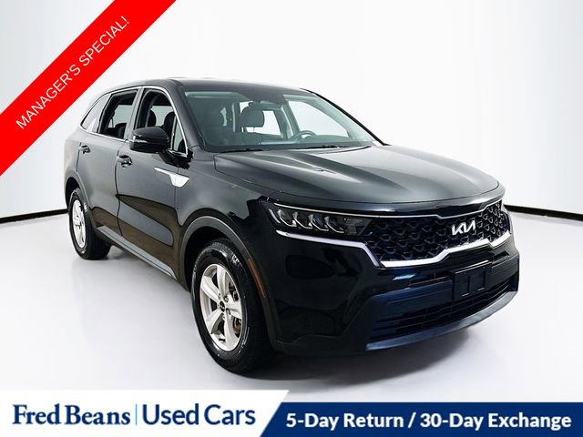 Used 2022 Kia Sorento LX