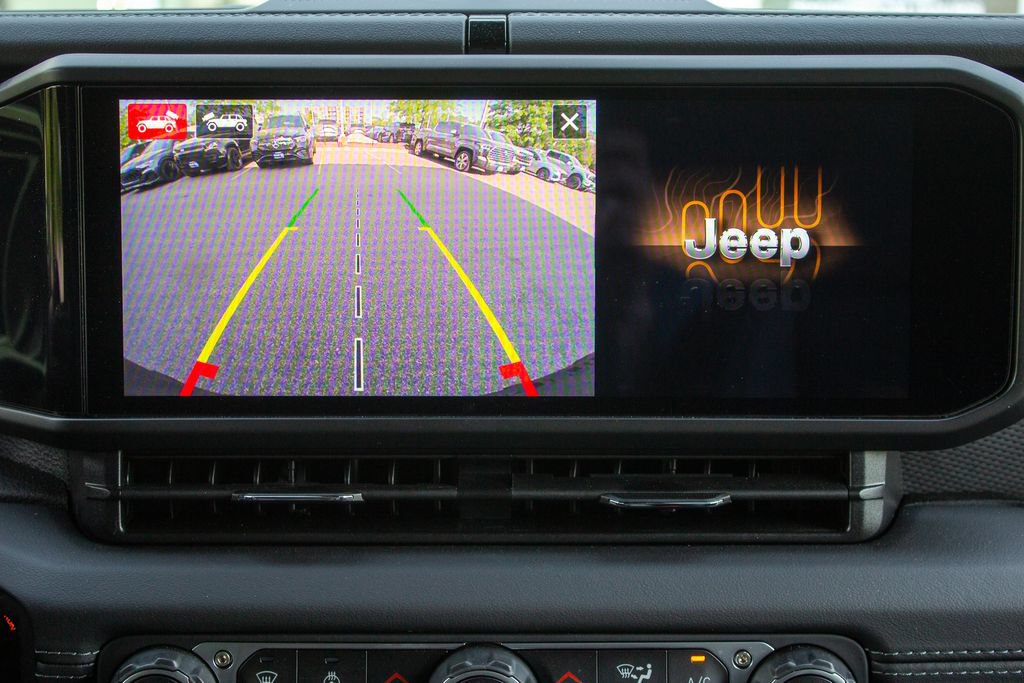 Used 2025 Jeep Wrangler Unlimited Rubicon 392 AWD/4WD image 18