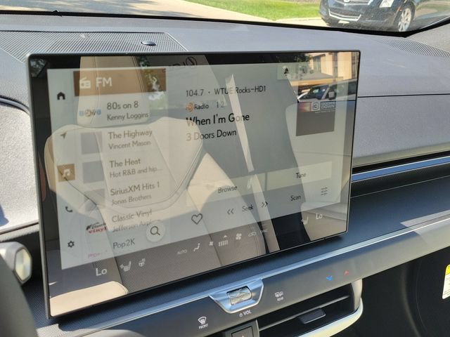 New 2026 Lexus ES 350h AWD image 25