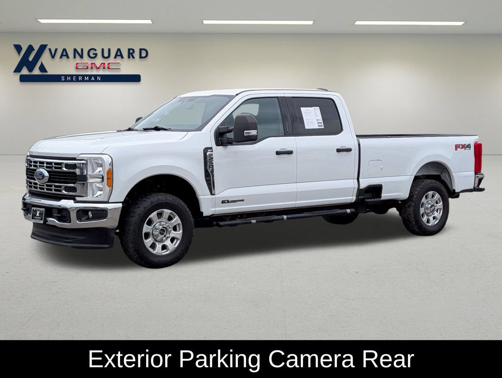 Used 2023 Ford F250 XLT w/ FX4 Off-Road Package AWD/4WD image 3