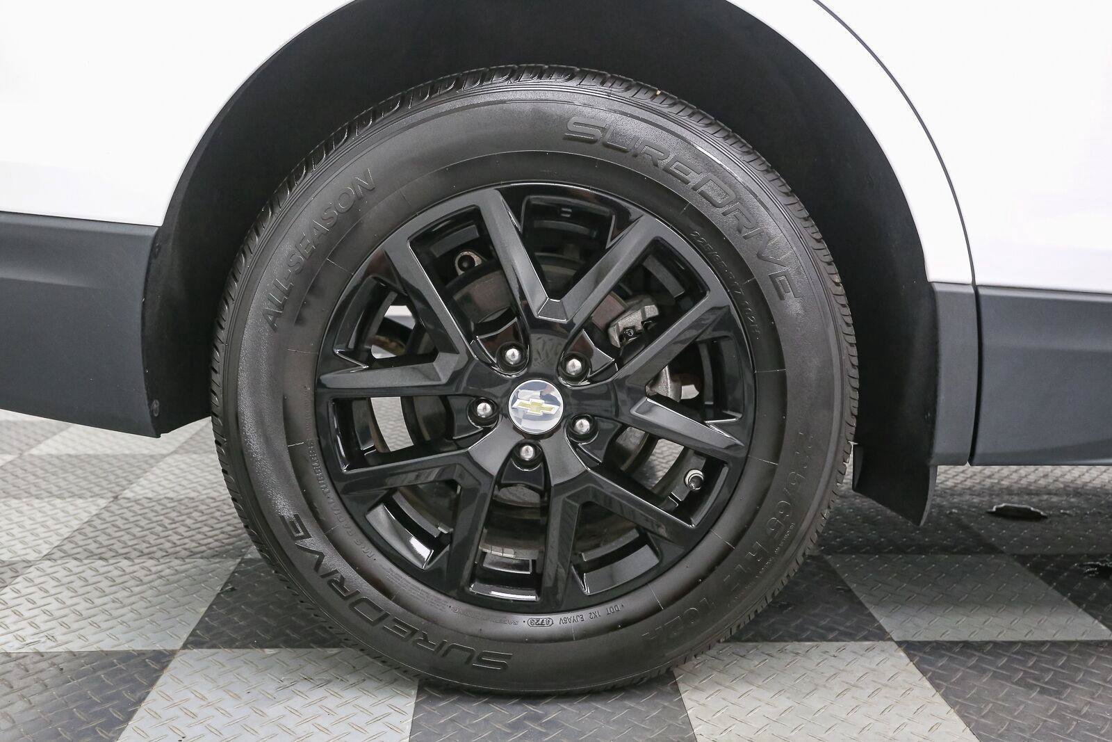 Used 2022 Chevrolet Equinox LT AWD/4WD image 16