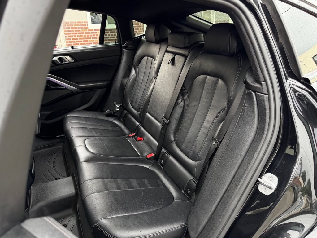 Used 2022 BMW X6 xDrive40i AWD/4WD image 15