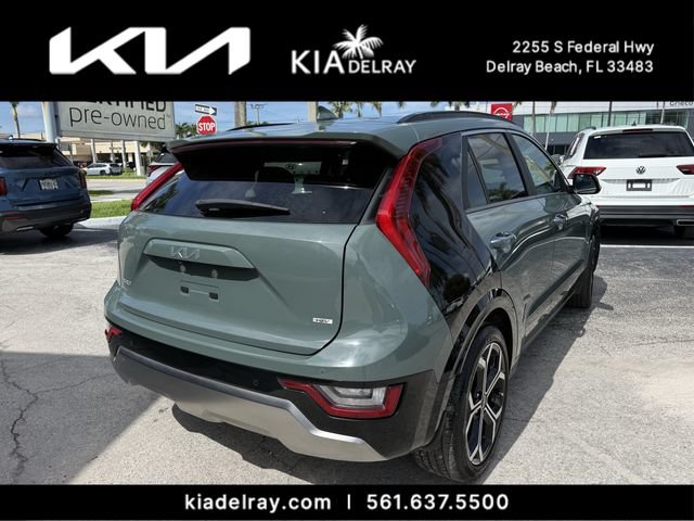 Certified 2024 Kia Niro SX Touring FWD image 3