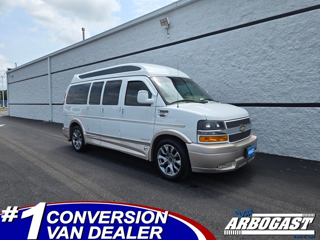 Used 2022 Chevrolet Express 2500 w/ Enhanced Convenience Package image 1