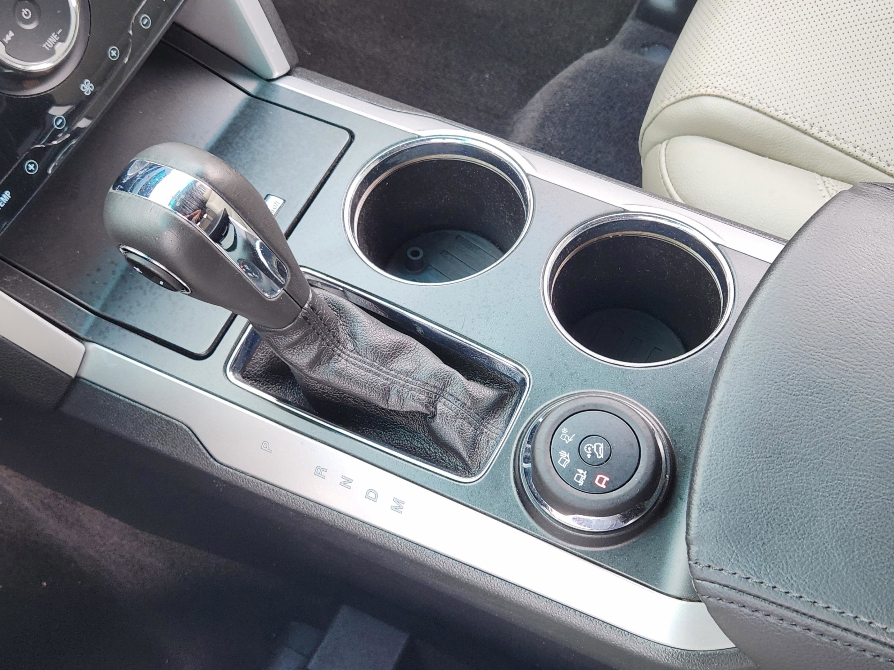 Used 2012 Ford Explorer Limited image 19