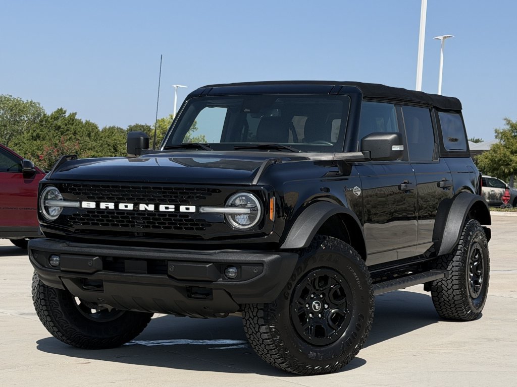 Used 2022 Ford Bronco Wildtrak AWD/4WD image 2
