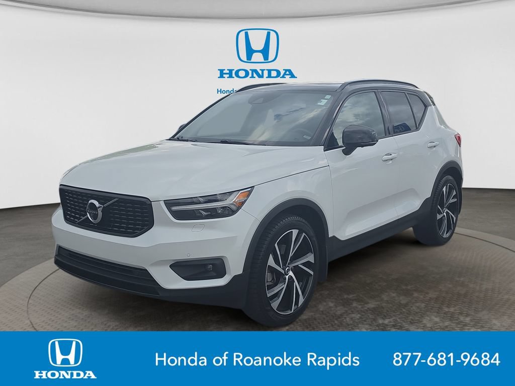 Used 2020 Volvo XC40 T4 R-Design w/ Protection Package Premier