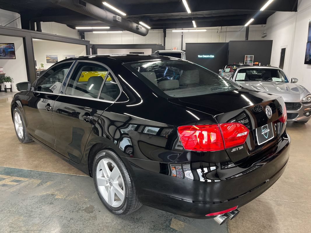 Used 2014 Volkswagen Jetta TDI FWD image 7