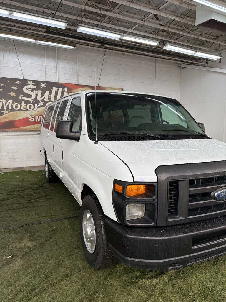 Used 2011 Ford E-350 and Econoline 350 XL w/ PWR Windows & Locks Group image 6