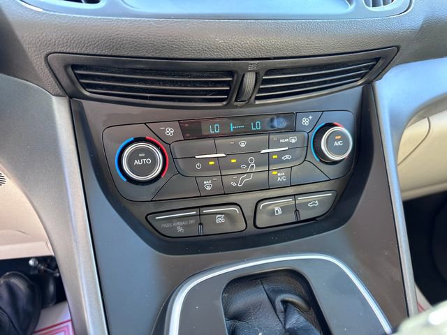 Used 2017 Ford C-MAX SE w/ Equipment Group 201A FWD image 15