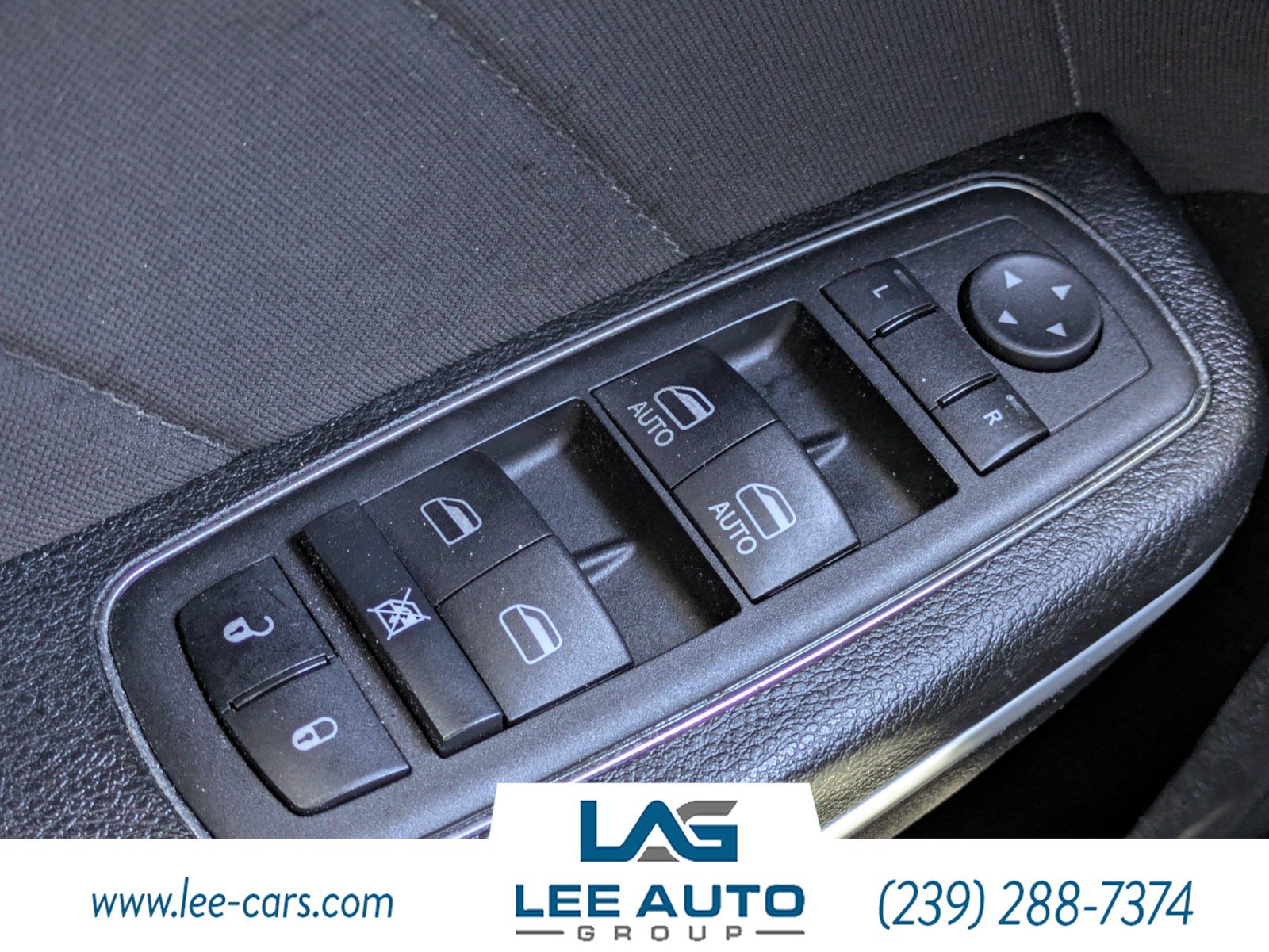 Used 2023 Dodge Charger SXT RWD image 19