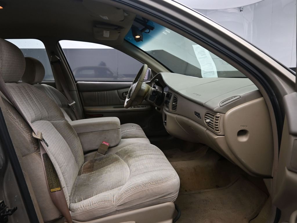 Used 2000 Buick Century Custom w/ Premium Opt Pkg image 21