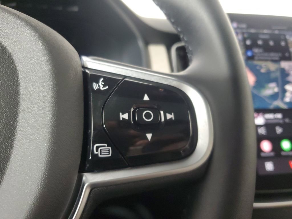 Certified 2026 Volvo XC90 B6 Plus w/ Protection Package Premier image 29