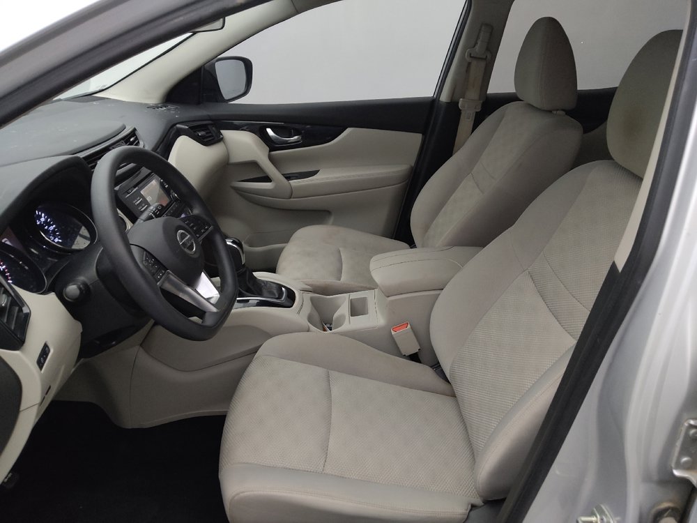 Used 2018 Nissan Rogue Sport SV FWD image 17
