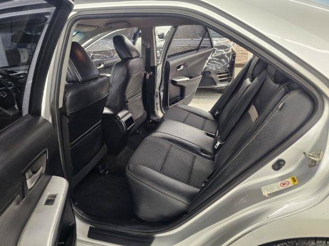 Used 2014 Toyota Camry SE FWD image 28