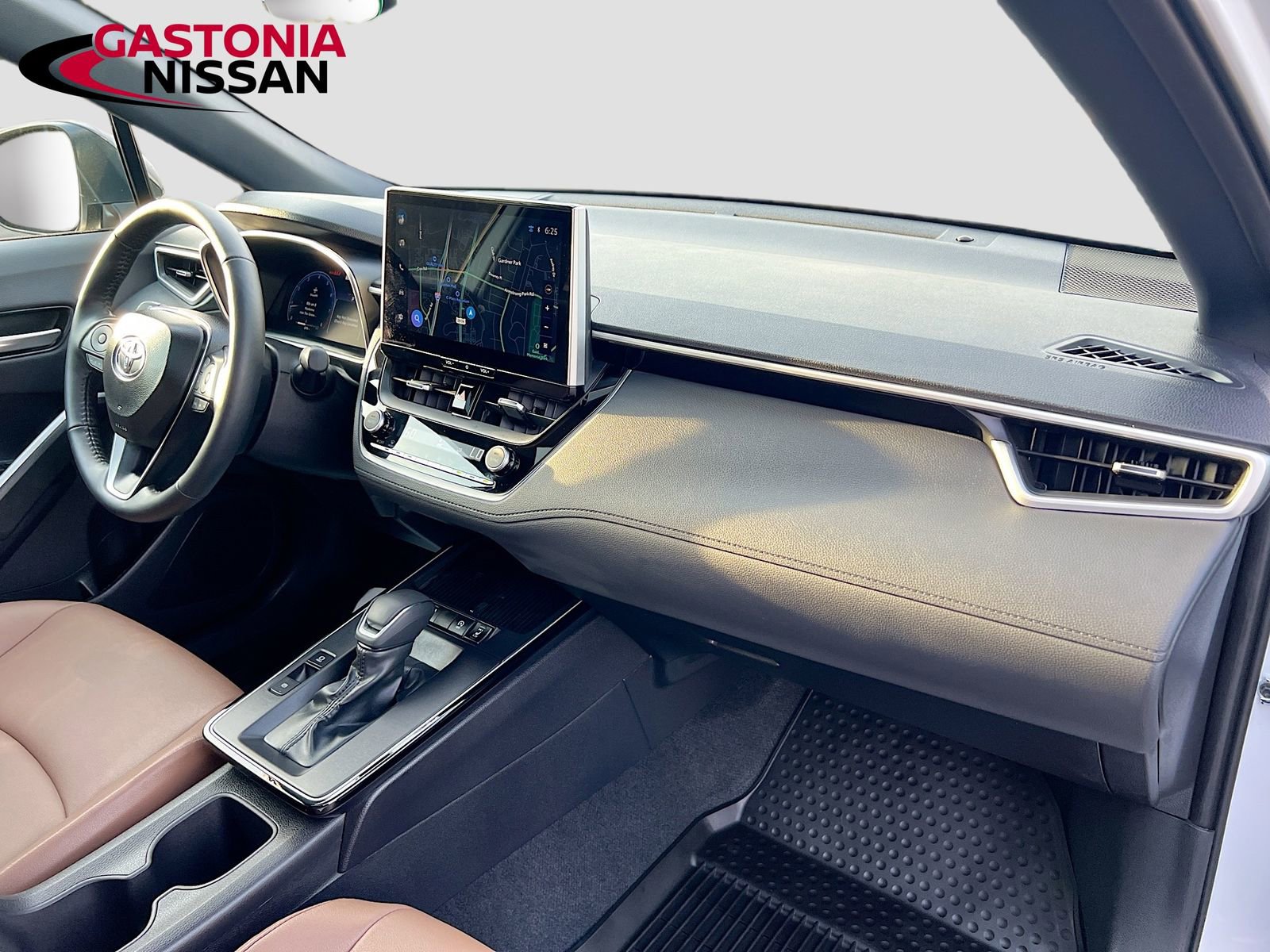 Used 2026 Toyota Corolla Cross XLE w/ Convenience Package image 39