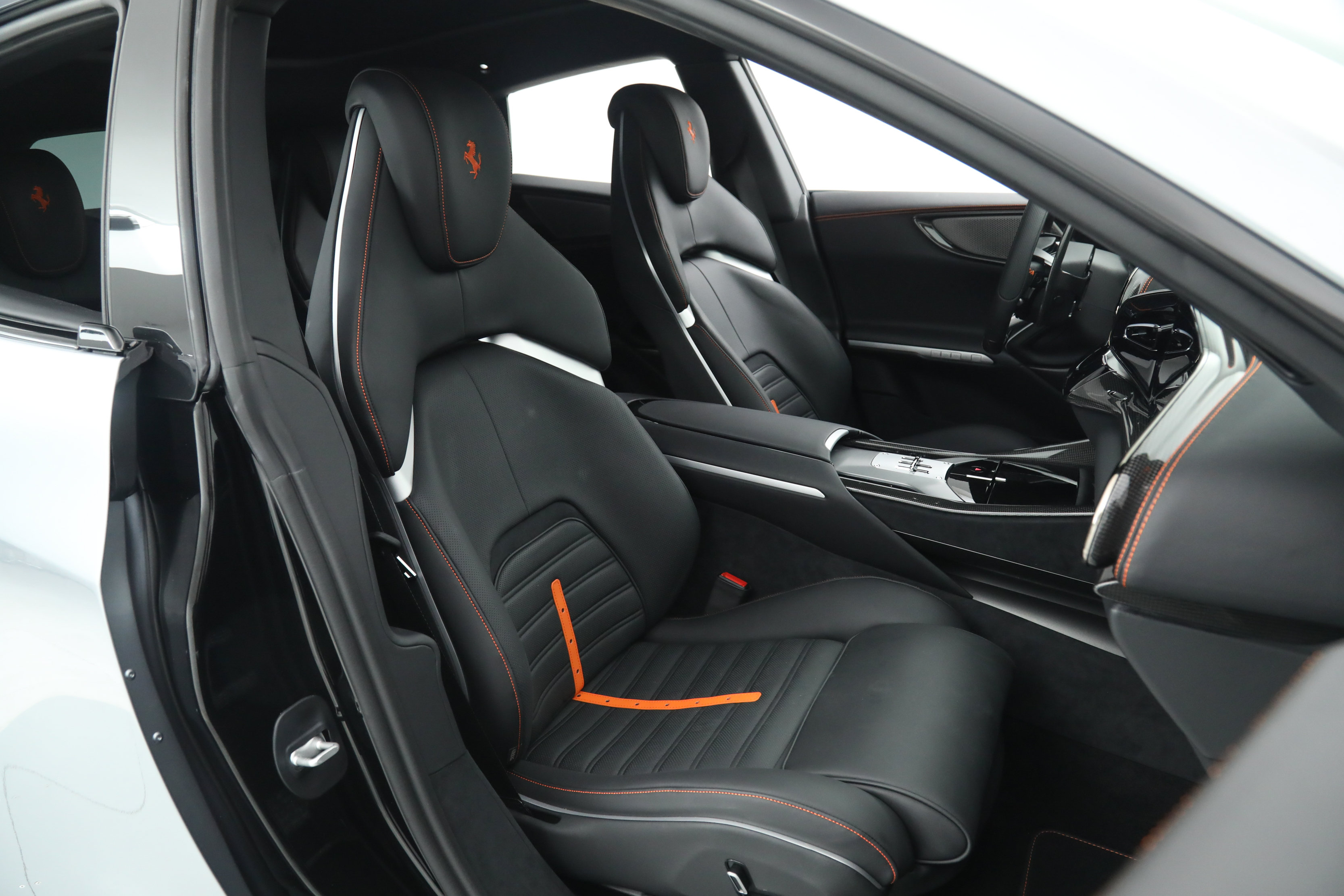 Certified 2024 Ferrari Purosangue AWD/4WD image 53