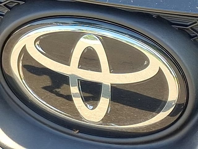 Used 2024 Toyota Corolla LE FWD image 29