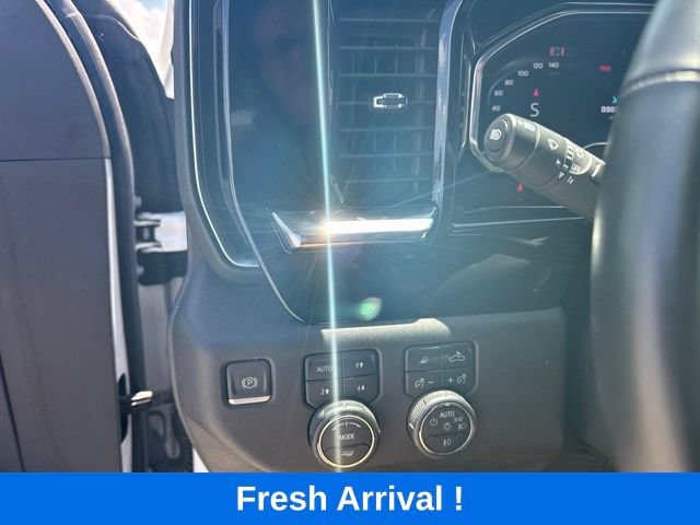 Used 2024 Chevrolet Silverado 3500 LTZ w/ LTZ Convenience Package AWD/4WD image 8